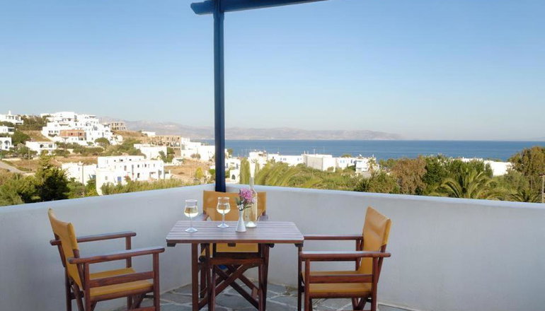 Albatross Hotel