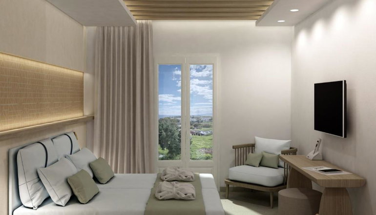 Albatross Hotel