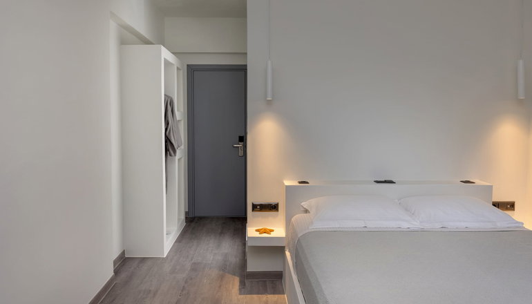 Alexandra Hotel - Μέγας Γιαλός, Σύρος