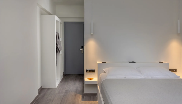 Alexandra Hotel - Μέγας Γιαλός, Σύρος