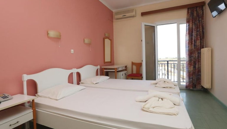 Alexandra Hotel - Μέγας Γιαλός, Σύρος