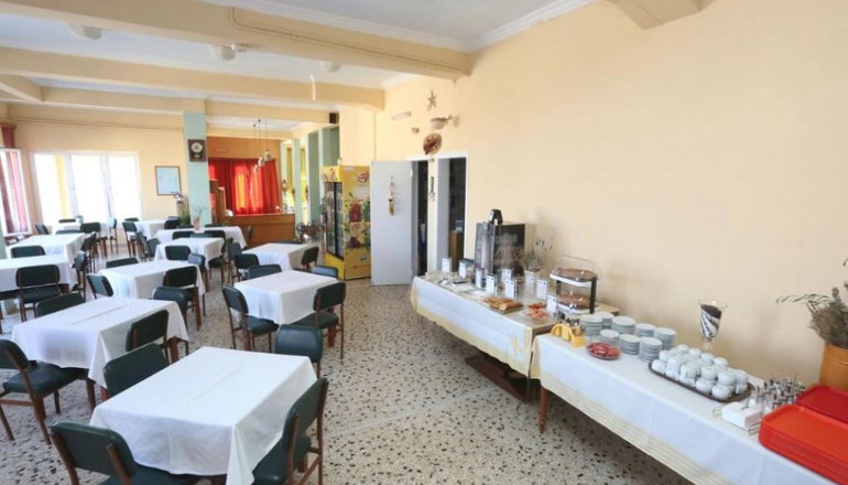 Alexandra Hotel - Μέγας Γιαλός, Σύρος