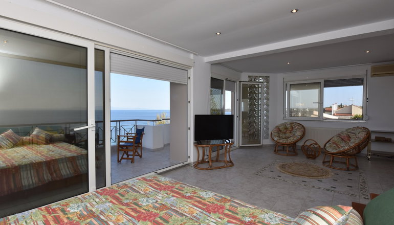 Alexina Sea View Villa