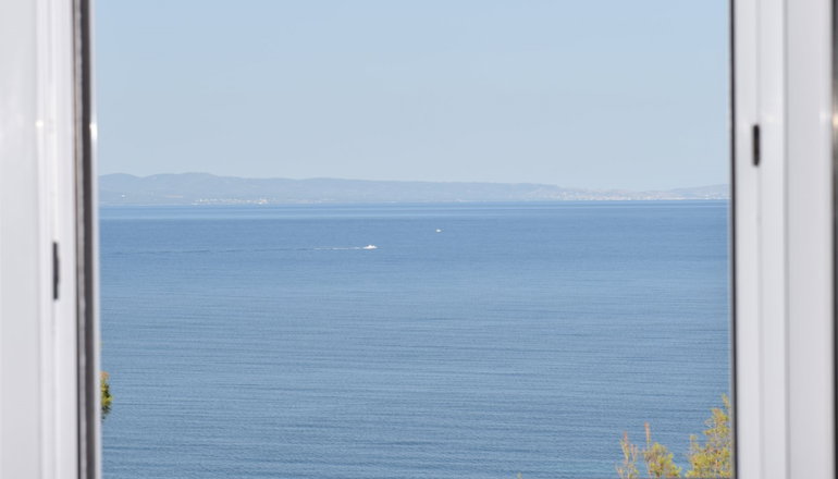 Alexina Sea View Villa