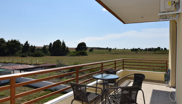 Pery's Maisonette
