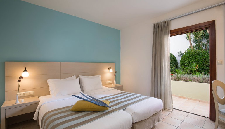Alianthos Garden Hotel