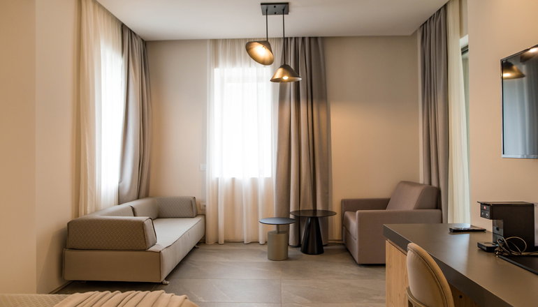 4* Alissachni Seaside Hotel - Μαύρα Λιθάρια, Κόρινθος