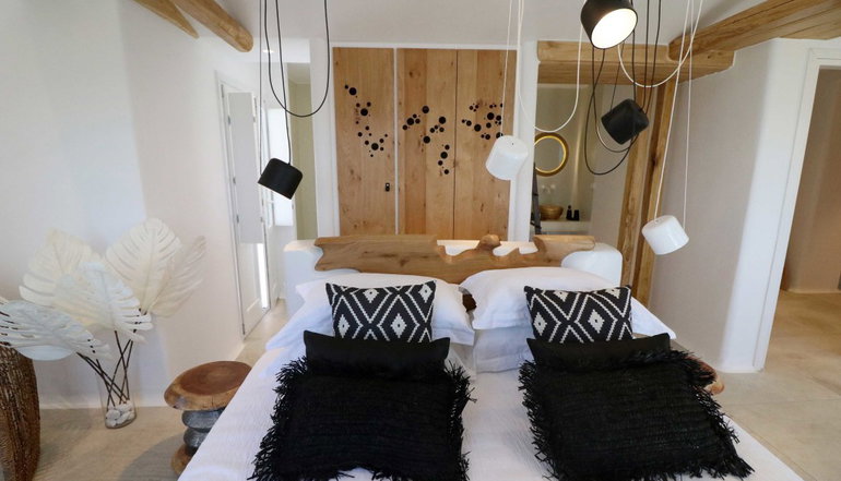 Alkyoni Beach Hotel