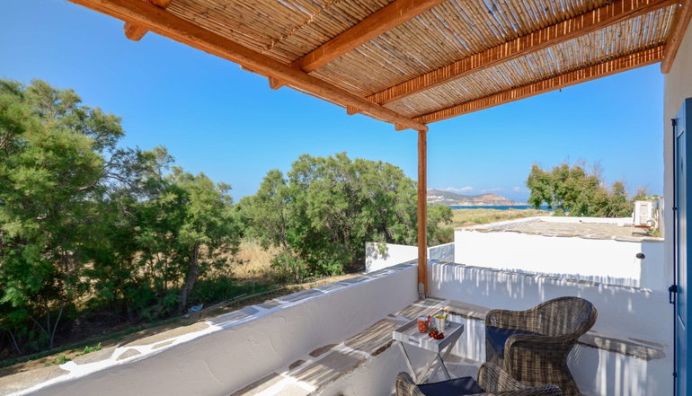 Alkyoni Beach Hotel