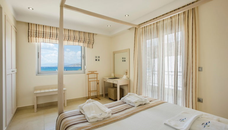 4* Almiriki Chios Rooms & Apartments - Λιθί, Χίος