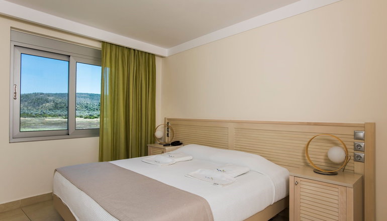 4* Almiriki Chios Rooms & Apartments - Λιθί, Χίος