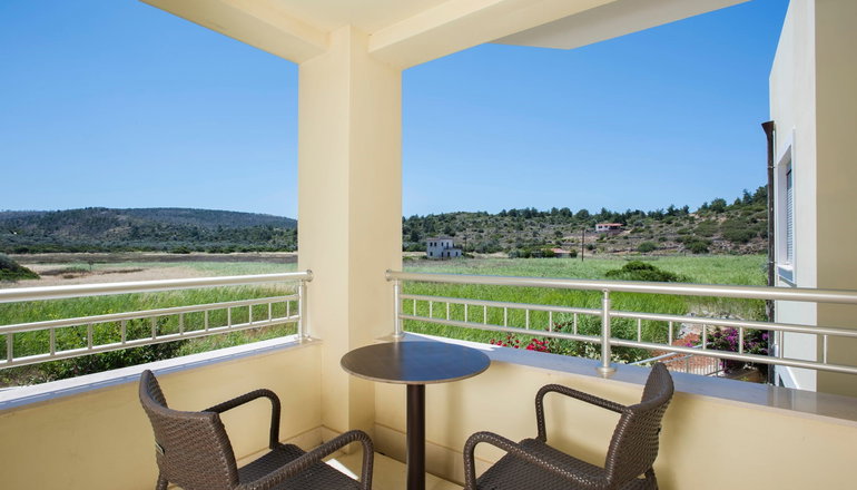 4* Almiriki Chios Rooms & Apartments - Λιθί, Χίος