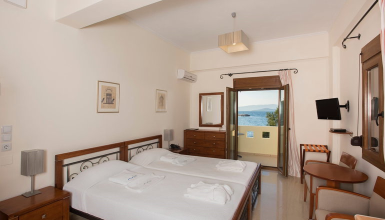 4* Almiriki Chios Rooms & Apartments - Λιθί, Χίος