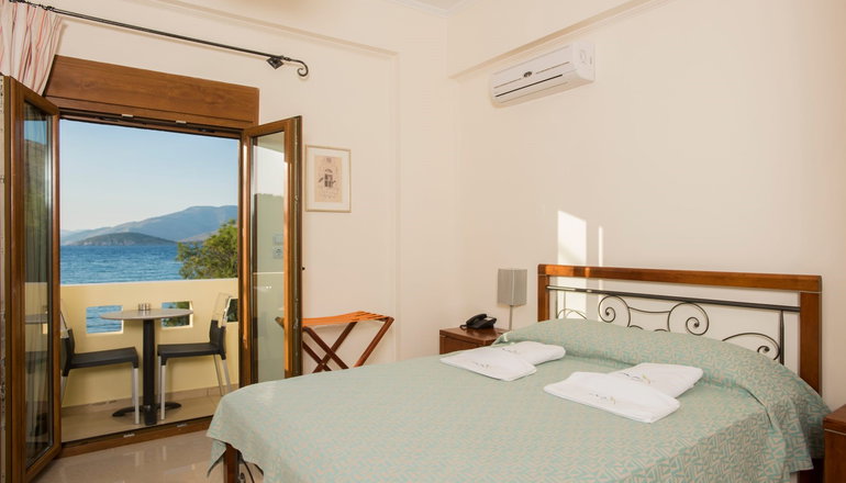 4* Almiriki Chios Rooms & Apartments - Λιθί, Χίος