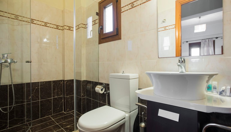 4* Almiriki Chios Rooms & Apartments - Λιθί, Χίος