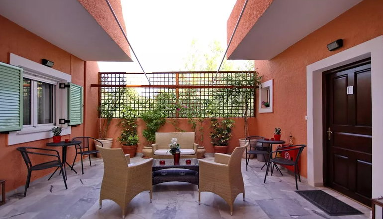 Aloe Luxury Apartments & Suites