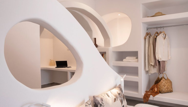 Aloni Hotel - Πίσω Λιβάδι, Πάρος