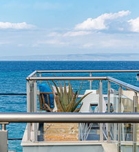 Alpha Luxury Suites