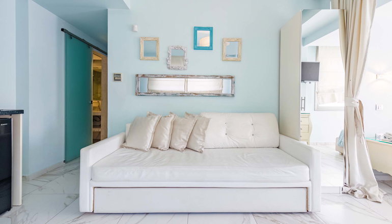 Alpha Luxury Suites