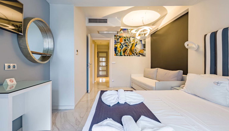 Alpha Luxury Suites