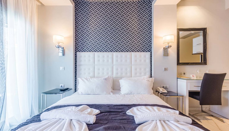 Alpha Luxury Suites