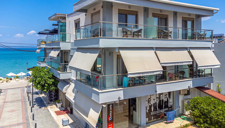 Alpha Luxury Suites