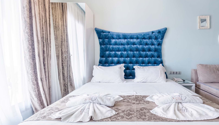 Alpha Luxury Suites
