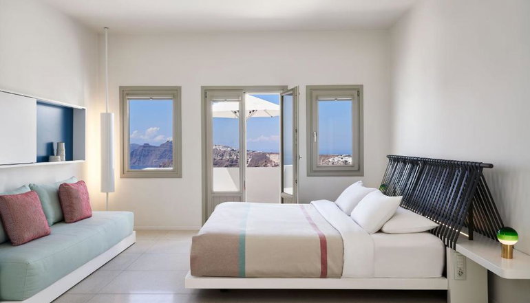 5* Alti Suites Santorini