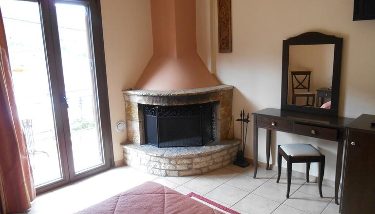 Amadriades Boutique Hotel