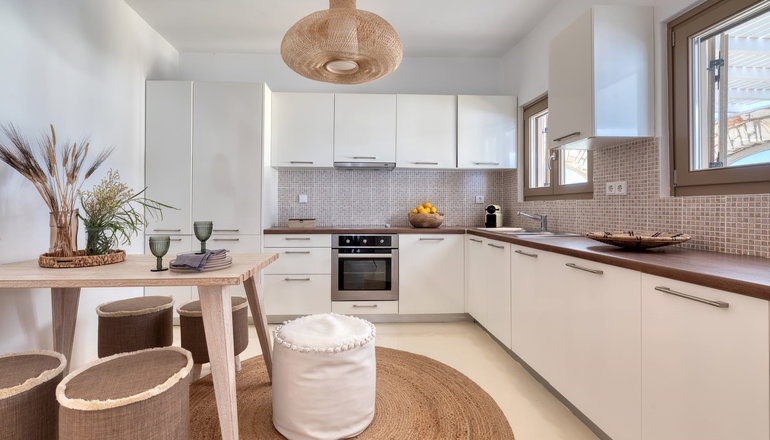 Amalgam Homes Paros