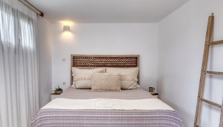 Amalgam Homes Paros