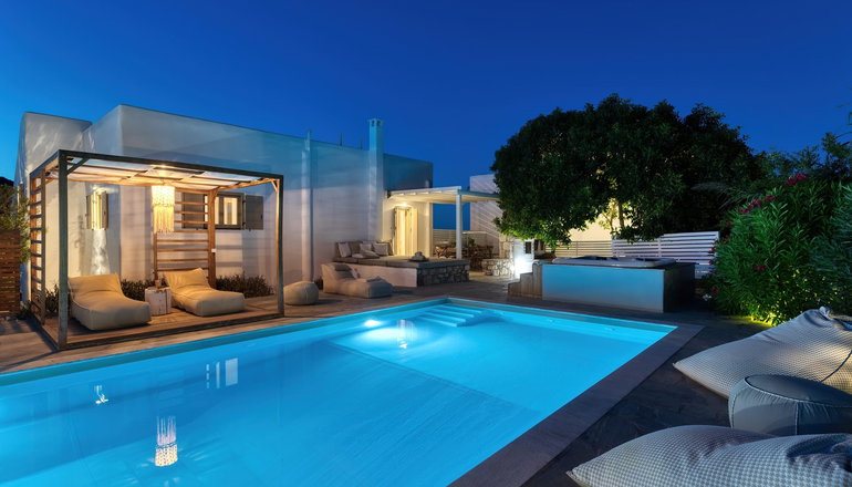 Amalgam Homes Paros