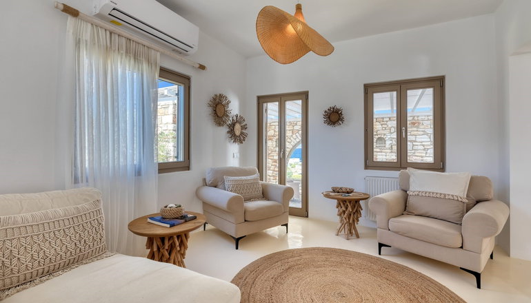 Amalgam Homes Paros