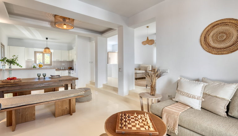 Amalgam Homes Paros