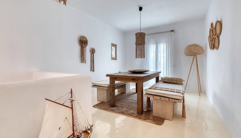 Amalgam Homes Paros