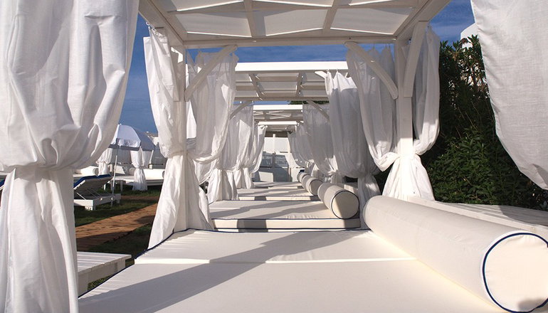 Amaryllis Beach Hotel