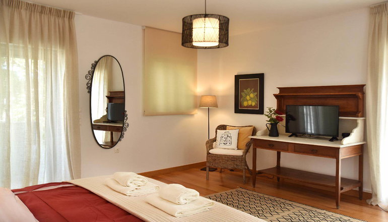 Amaryllis Villa