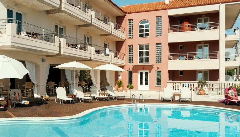 Ammos Bay Hotel
