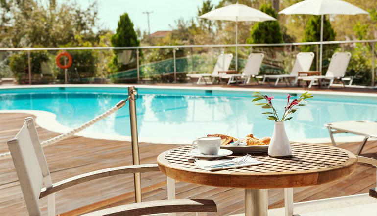 Ammos Bay Hotel