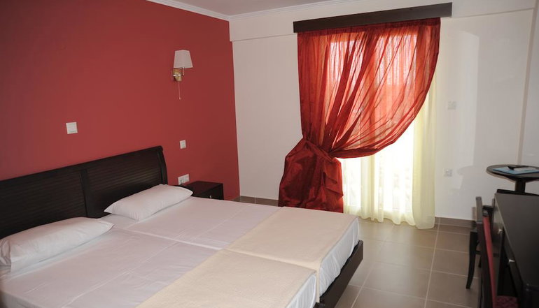 Ammos Bay Hotel