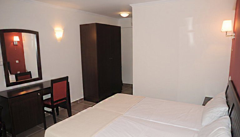 Ammos Bay Hotel
