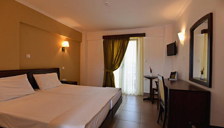 Ammos Bay Hotel
