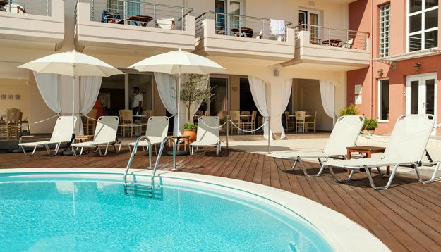 Ammos Bay Hotel