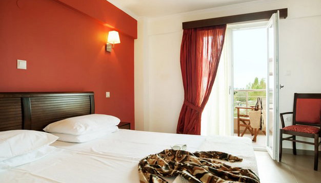 Ammos Bay Hotel