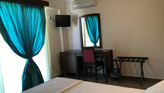Ammos Bay Hotel