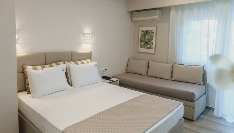 4* Ammos Beach Seaside Luxury Suites