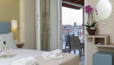 4* Ammos Beach Seaside Luxury Suites