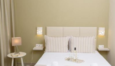 4* Ammos Beach Seaside Luxury Suites