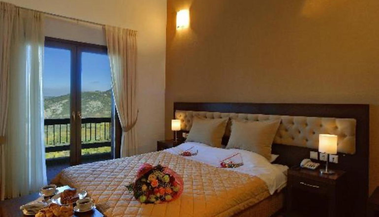 Ampelos Hotel