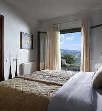 Ampelos Hotel